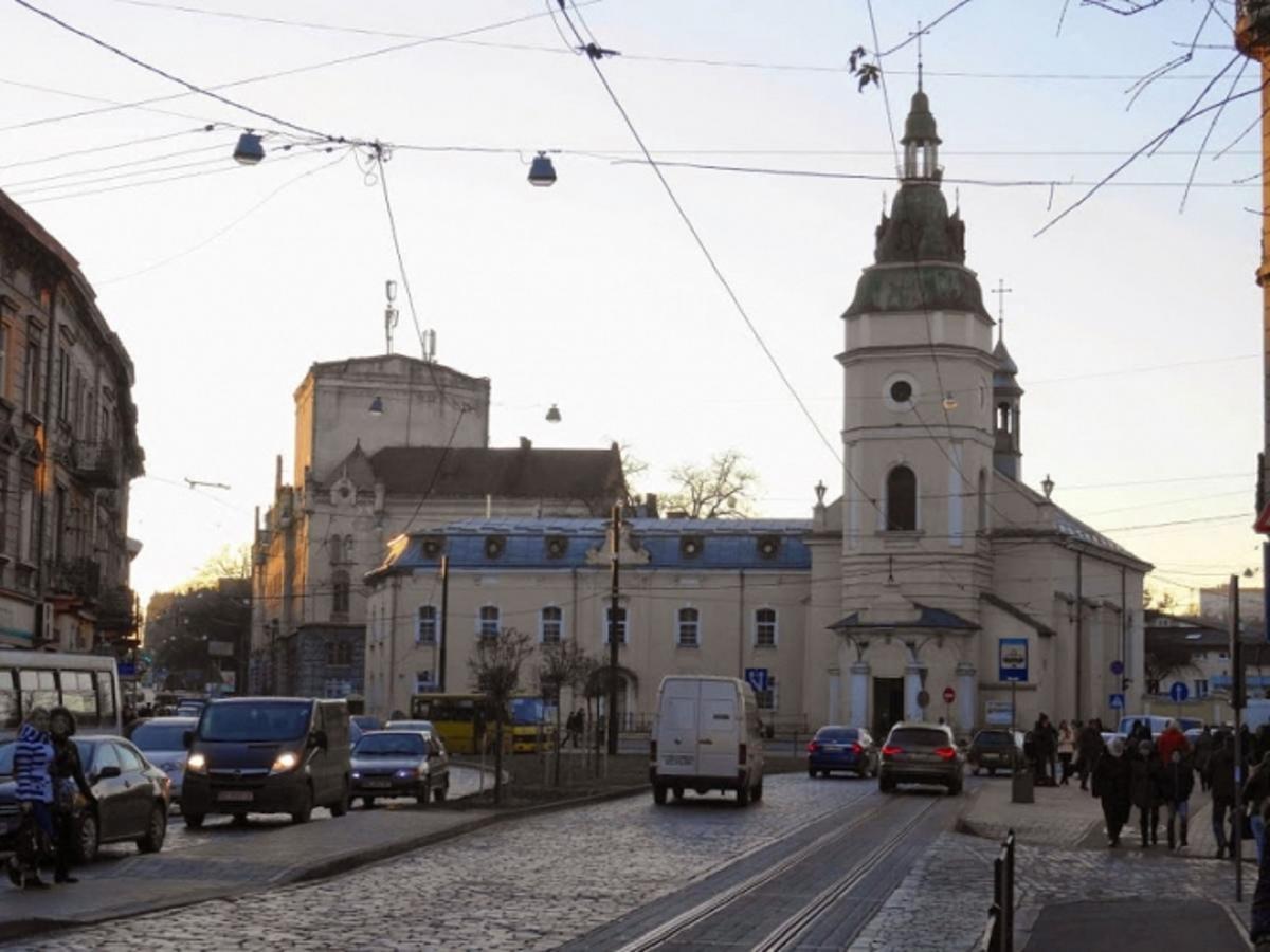 Квартира В Центрі На Вулиці Шевченка 12 Дуже Комфортна Недалеко Біля Вокзалу Lviv Eksteriør billede